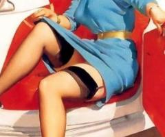 Objets vintage : tenues, voitures, motos, etc…