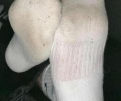 Cherche un esclave de pieds