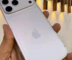 iPhone 17 pro max