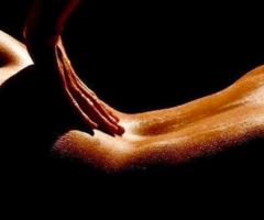 Homme propose massage lent et sensuel pour femme seulement