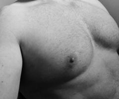 Belle homme sportif pour femme ou couple du 49 79 85 55 - 2