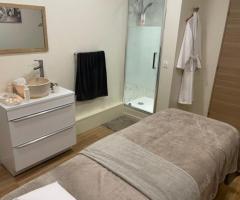 Massages de détente profonde et autres soins...