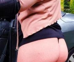 Travesti vide couille anonyme - 2