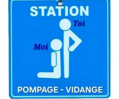 POMPEUR VIDE COUILLES POUR BONNES QUEUES BIEN JUTEUSES À VIDER - 2