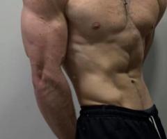 Homme en quête de plaisir