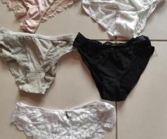 Femme mâture propose ses sous vêtements
