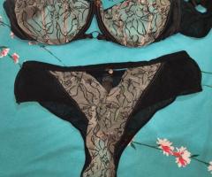 Branle dans lingerie de ma femme - 2