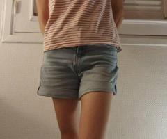 Petite Manon en image : photos, vidéos, sextapes, sextos, cams