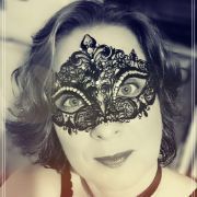 DominaClara31